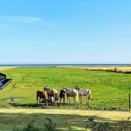 Seaside Serenity In Lyngsay-by Traum * Sæby